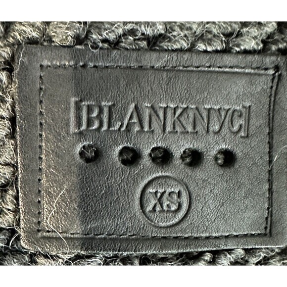 Blank NYC Womens XS Asymmetrical Zip Sweater Jacket Acrylic Poly Wool Blend EUC - Picture 6 of 8